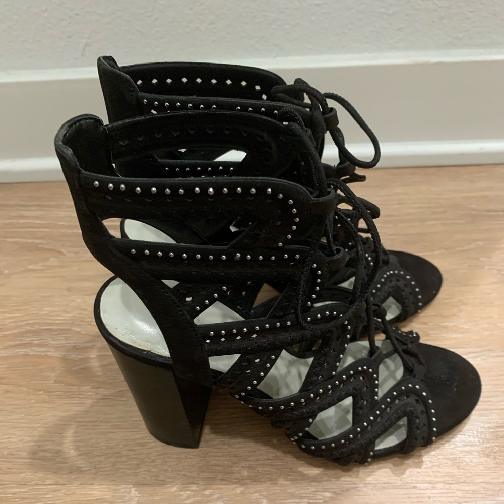 1. State Kayley Sandal